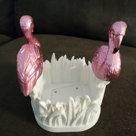 Elegant Pink Flamingo Bath & BODY WORKS FLAMINGO Soap HOLDER 💕 - Picture 2 of 6